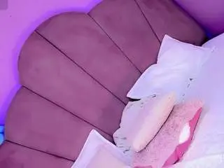 Camsoda Watch Live Sex Cams of aliisson-doll