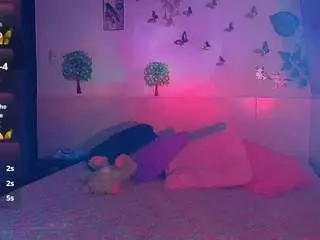 Camsoda Adult Webcam of emily-cooper-a