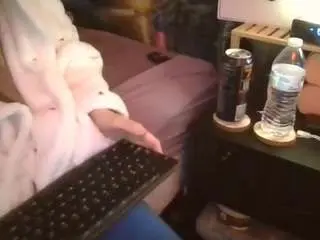 Camsoda Watch Live Sex Cams of candismiths