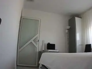 Camsoda Free Porn Cam of voyeurcam-charmhellen-kitchen