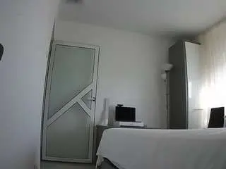 Camsoda Private Sex Chat of voyeurcam-charmhellen-kitchen