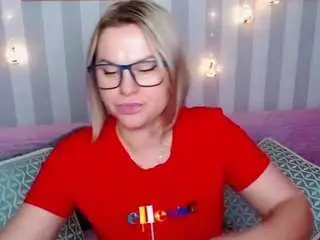 Camsoda Free Porn Cam of monalisag