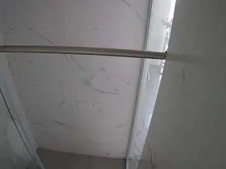 Camsoda Nude Webcam of voyeurcam-casa-salsa-bathroom-9