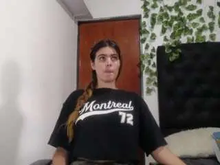 Camsoda Nude Webcam of isa06