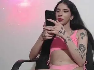 Camsoda Free Live Porn of rav3nnn