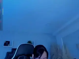 Camsoda Free Porn Cam of emiliaa-rosse