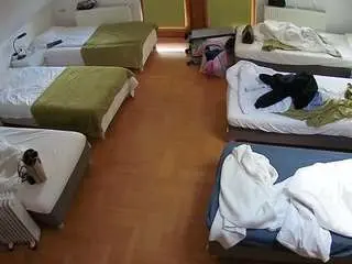 Camsoda Sex Cam of voyeurcam-julmodels-bed-6