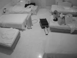 Camsoda Live Sex Cam of voyeurcam-julmodels-bed-6