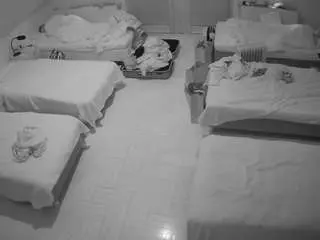 Camsoda Adult Video Chat of voyeurcam-julmodels-bed-6