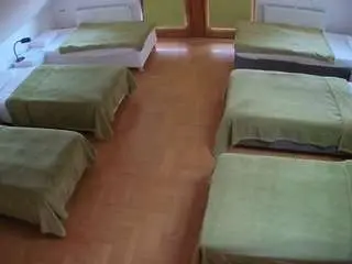 Camsoda Watch Live Sex Cams of voyeurcam-julmodels-bed-6