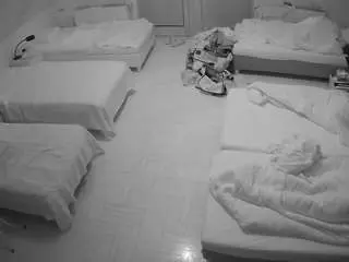 Camsoda Adult Webcams of voyeurcam-julmodels-bed-6