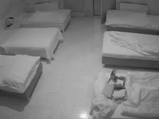 Camsoda Nude Webcam of voyeurcam-julmodels-bed-6