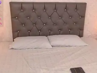 Camsoda Adult Webcams of sabrinaa-fox