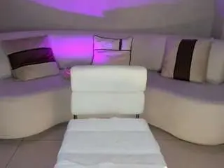 Camsoda Sex Cam of niaholland