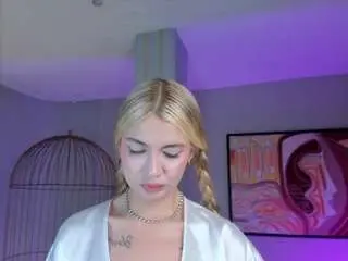Camsoda Sex Cam of niaholland