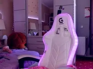 Camsoda Free Porn Cam of aliciarey