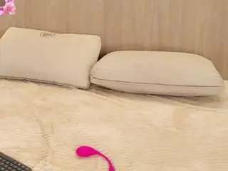 Camsoda Nude Webcam of victoria-hokings