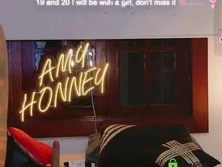 Camsoda Free Porn Cam of amyhonney