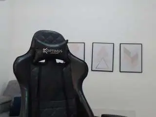 Camsoda Best live sex cam show of andrea-curvy1