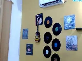 Camsoda Adult Webcams of skinnyverus18