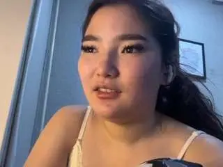 Camsoda Free Porn Cam of almaschmaltz