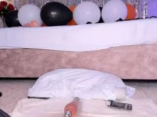 Camsoda Nude Webcam of jiggly1