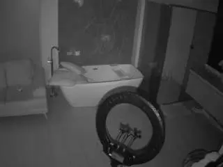 Camsoda Adult Video Chat of voyeurcam-casa-salsa-bathroom-4