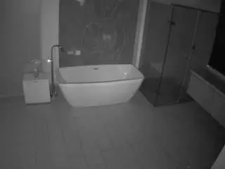 Camsoda Live Sex Cam of voyeurcam-casa-salsa-bathroom-4