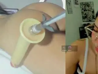 Camsoda Sex Cam of emily-philip