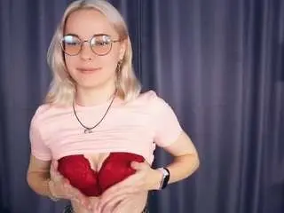 Camsoda Nude Webcam of pauleneschnelder