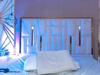 Camsoda Sex Cam of heatwavwharmony