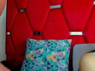 Camsoda Adult Webcams of emmaanddarling