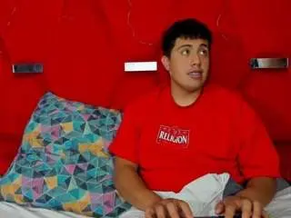 Camsoda Sex Cam of emmaanddarling