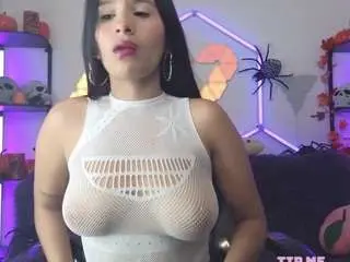Camsoda Private Sex Chat of littlevixen18