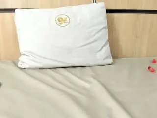 Camsoda Free Live Porn of bella-novoaa