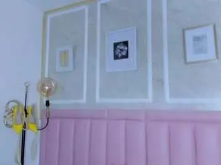 Camsoda Adult Webcams of hollyhendriix