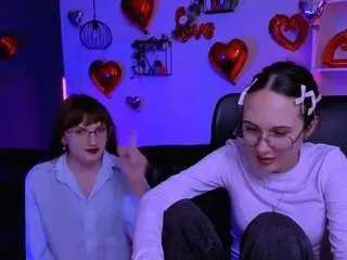 Camsoda Free Porn Cam of ava-mystic