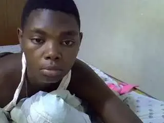 Camsoda Sex Cam of sweet-roxxy