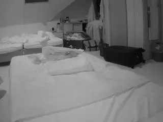 Camsoda Live Porn of voyeurcam-julmodels-bed-1