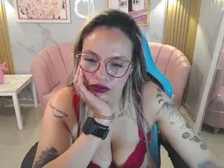 Camsoda Nude Webcam of jade-jones-a