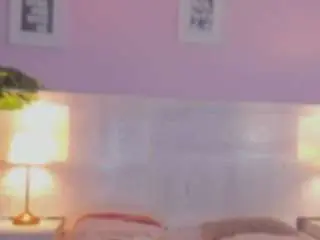 Camsoda Adult Webcams of loreein