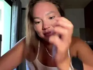 Camsoda Free Live Porn of mariamcourey