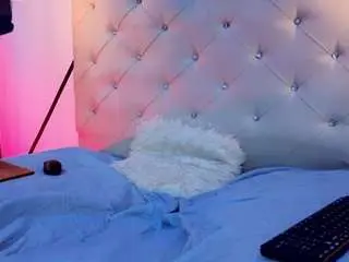 Camsoda Private Sex Chat of andrew-brownn