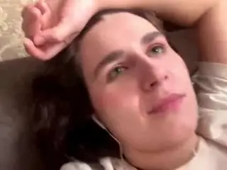 Camsoda Live Sex of kareenspearmon