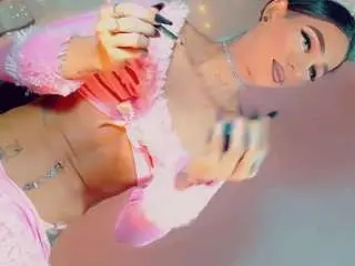 Camsoda Watch Live Sex Cams of isabellalatingirs