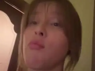 Camsoda Sex Cam of renezelinski