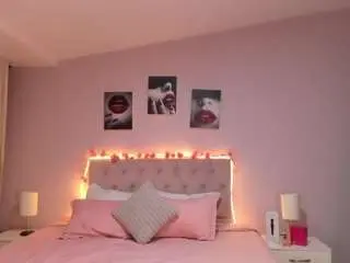 Camsoda Sex Cam of emyy-rosse