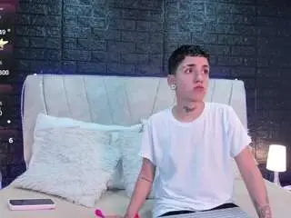 Camsoda Best live sex cam show of magiic-lesbii