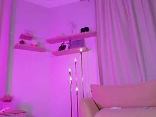 Camsoda Free Porn Cam of odelyneglin