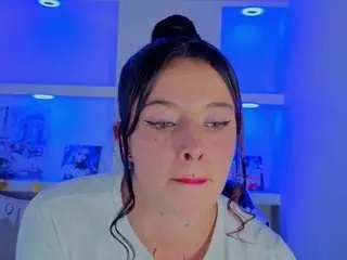 Camsoda Free Live Porn of lucia-21